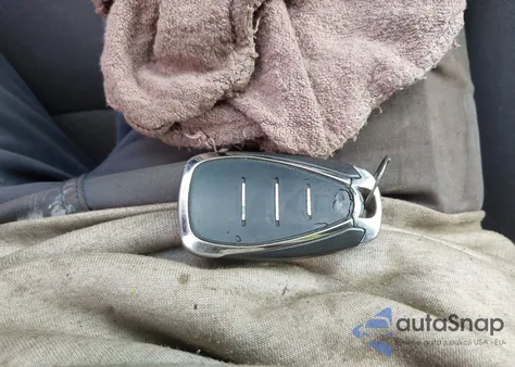 2019 Chevrolet Malibu Lt из США, поврежденный, VIN 1G1ZD5ST7KF168193